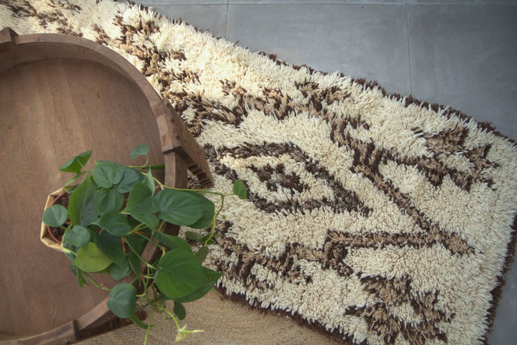Traditioneel Beni Ouarain tapijt, handgeknoopt van 100% wol, decoratief en warm