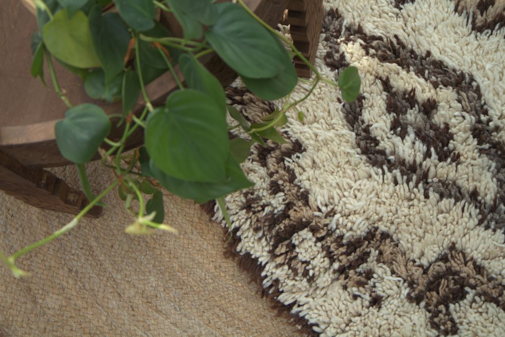 Traditioneel Beni Ouarain tapijt, handgeknoopt van 100% wol, decoratief en warm