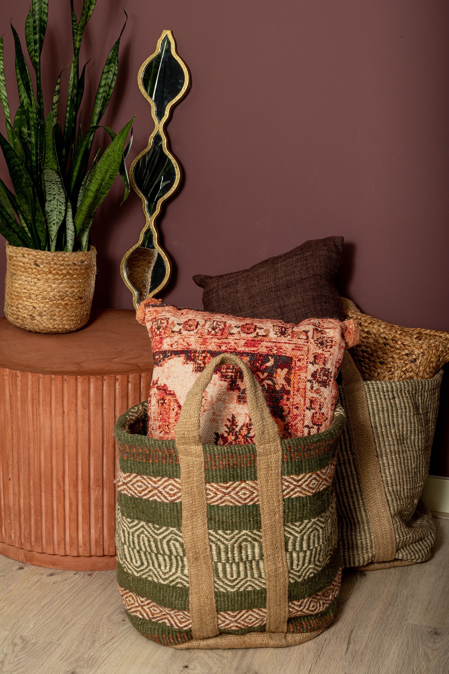 Jute basket
